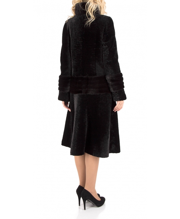 Пальто из мутона, цвет: Чёрный астраган, отделка Норка - купить за 66000 в магазине - Гипермаркет меха