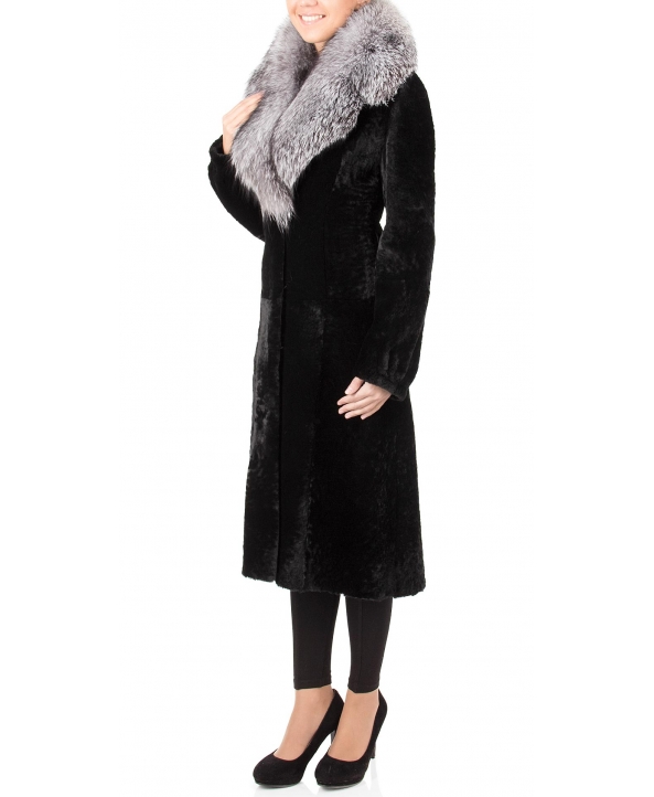 Пальто из мутона, цвет: Чёрный, отделка Блюфрост - купить за 47500 в магазине - Гипермаркет меха