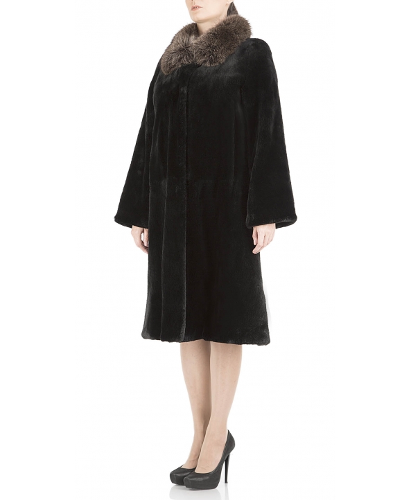 Пальто из меха бобра, цвет: Чёрный, отделка Енот - купить за 114800 в магазине - Гипермаркет меха
