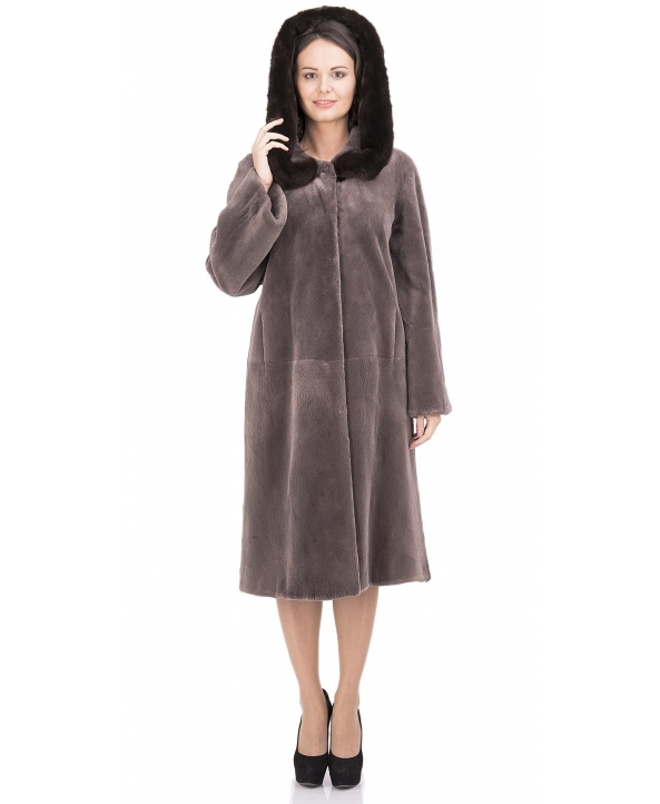 Пальто из меха бобра, цвет: Коричневый, отделка Выдра - купить за 153300 в магазине - Гипермаркет меха