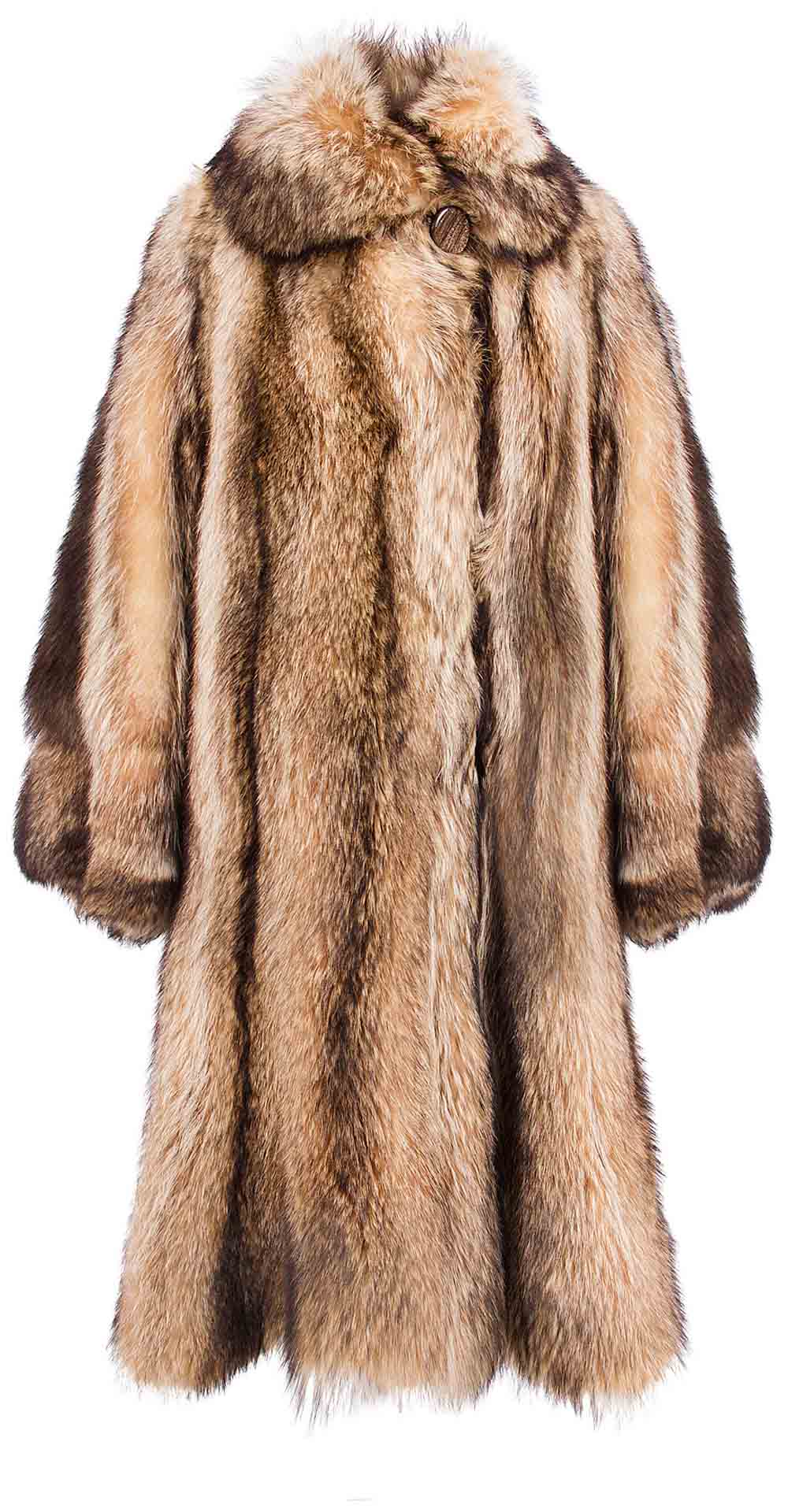 Пальто из меха енота, цвет: Золотой - купить за 85800 в магазине - Гипермаркет меха